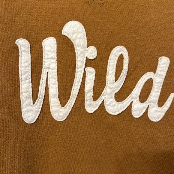 WILD Sweatshirt - Picture 3 of 10